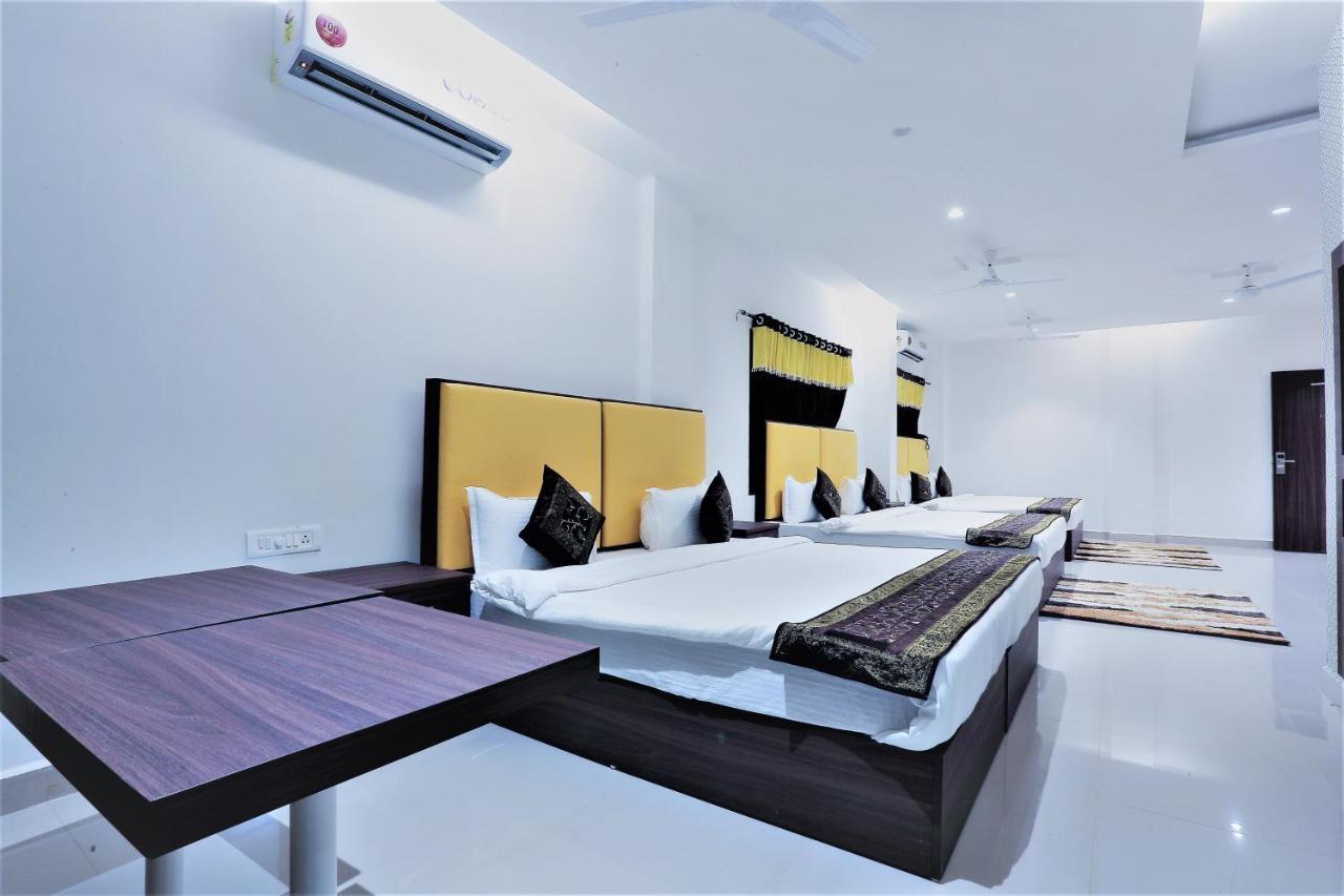 Tranquil Inn Calangute Ngoại thất bức ảnh